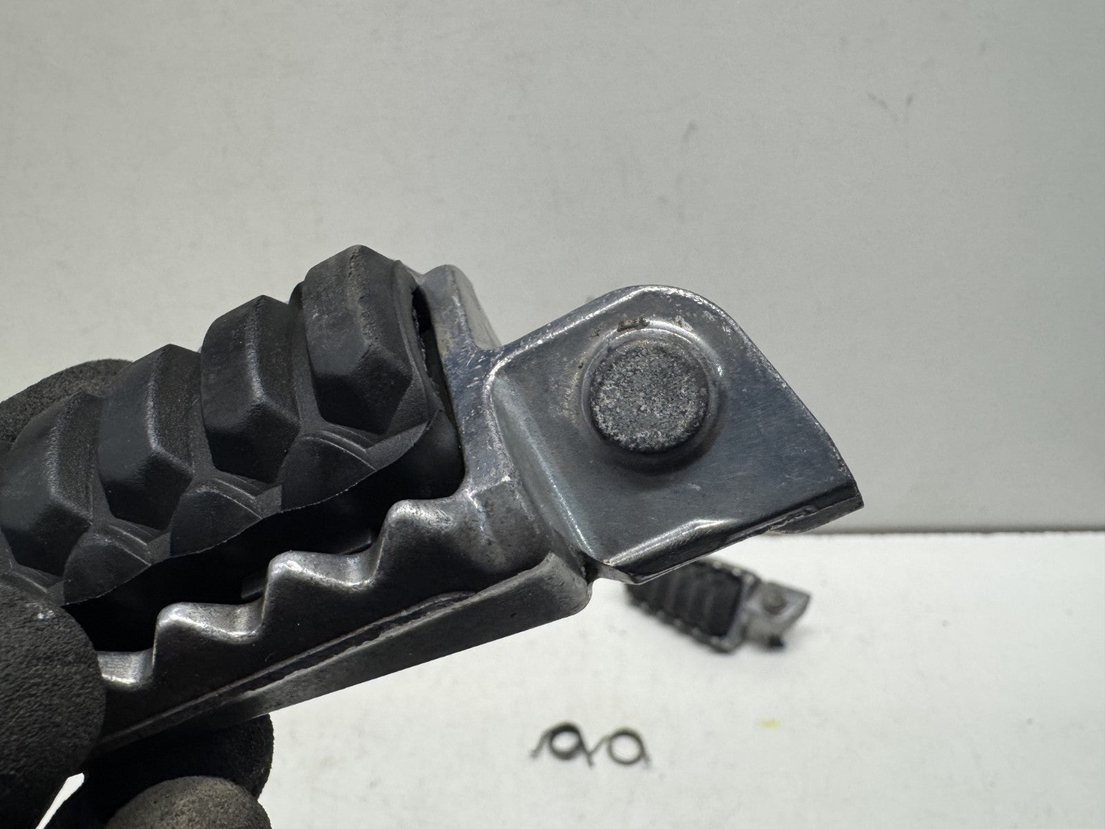 2011 Yamaha Super Tenere XT 1200 Z Left & Right Riders Foot Peg