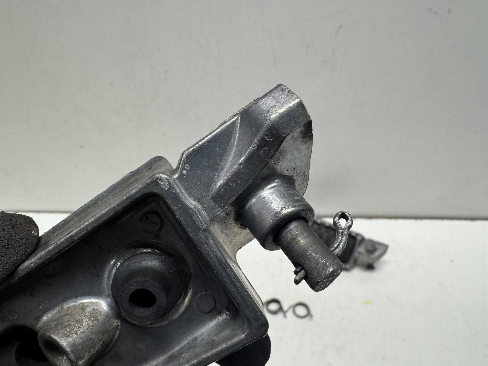 2011 Yamaha Super Tenere XT 1200 Z Left & Right Riders Foot Peg