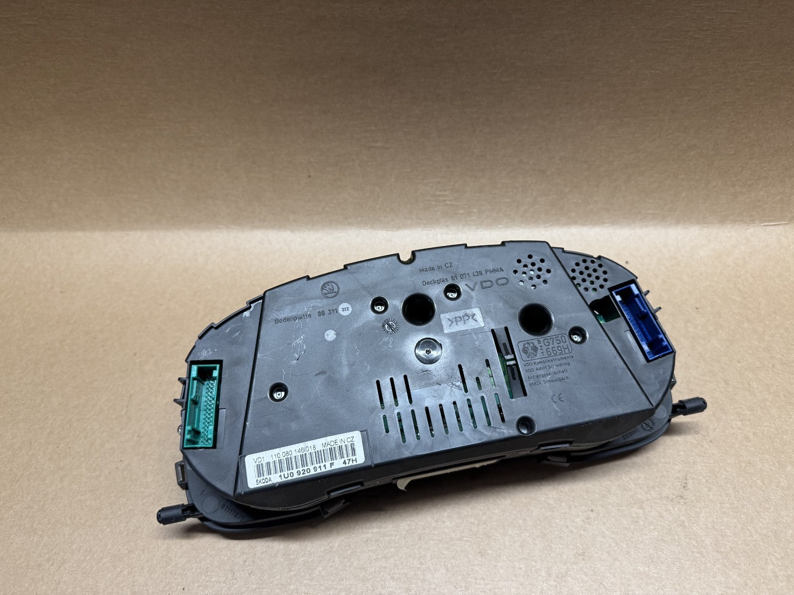 Skoda Octavia Mk1 Clocks Speedometer 1U0920911F