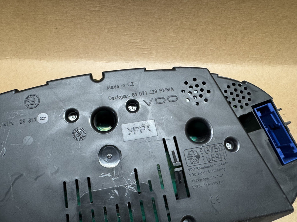 Skoda Octavia Mk1 Clocks Speedometer 1U0920911F