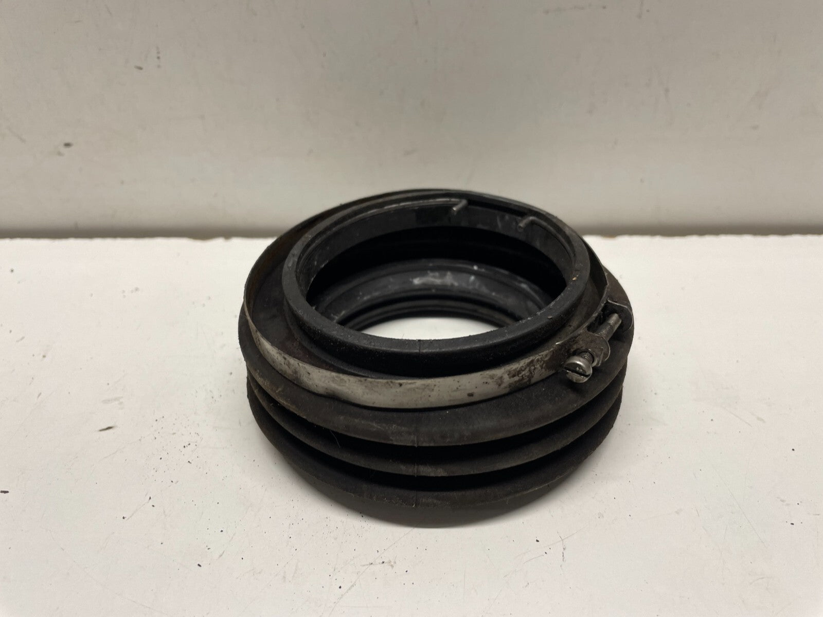 Drive Shaft Rubber Boot BMW R1100RT 1998