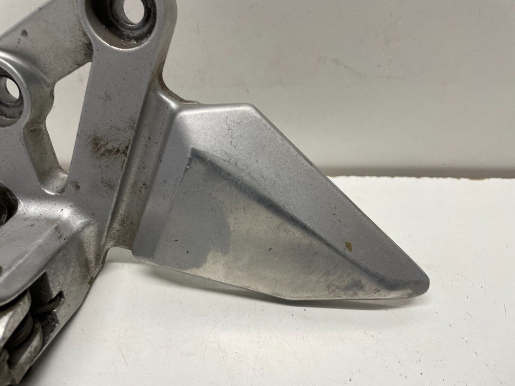 Front Left Foot Peg Assembly Suzuki SV 1000 2006