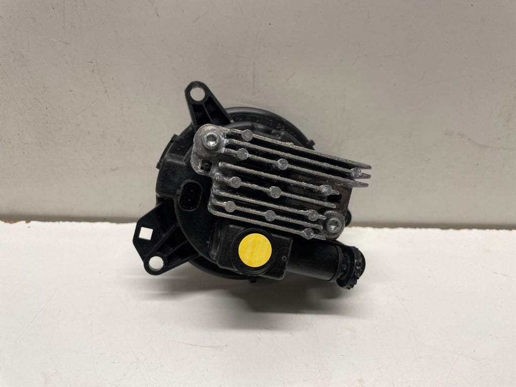 Front Bumper Right Fog Light Land Rover Defender L663