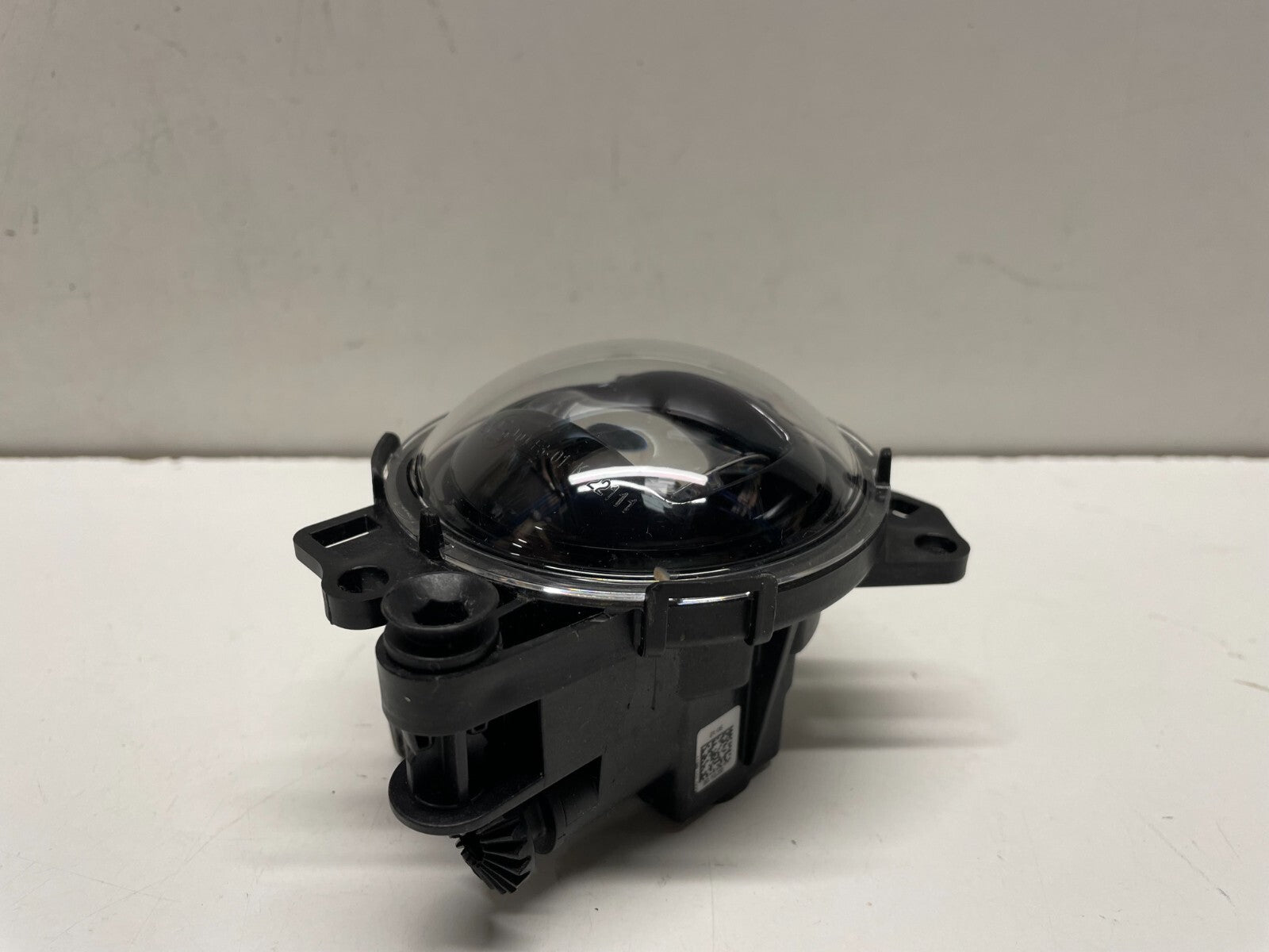 Front Bumper Right Fog Light Land Rover Defender L663
