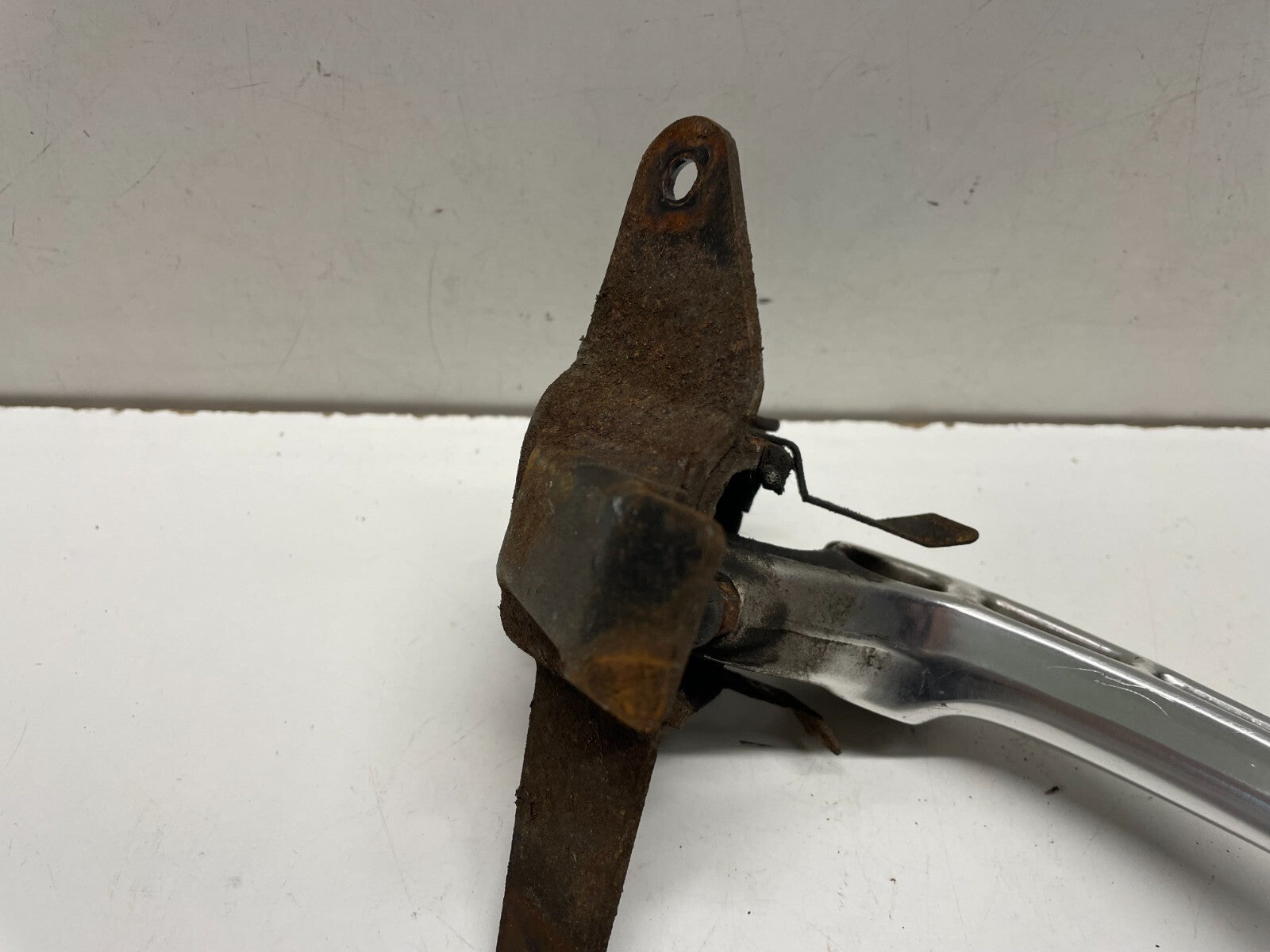 Lifting Handle BMW R1100RT 1998