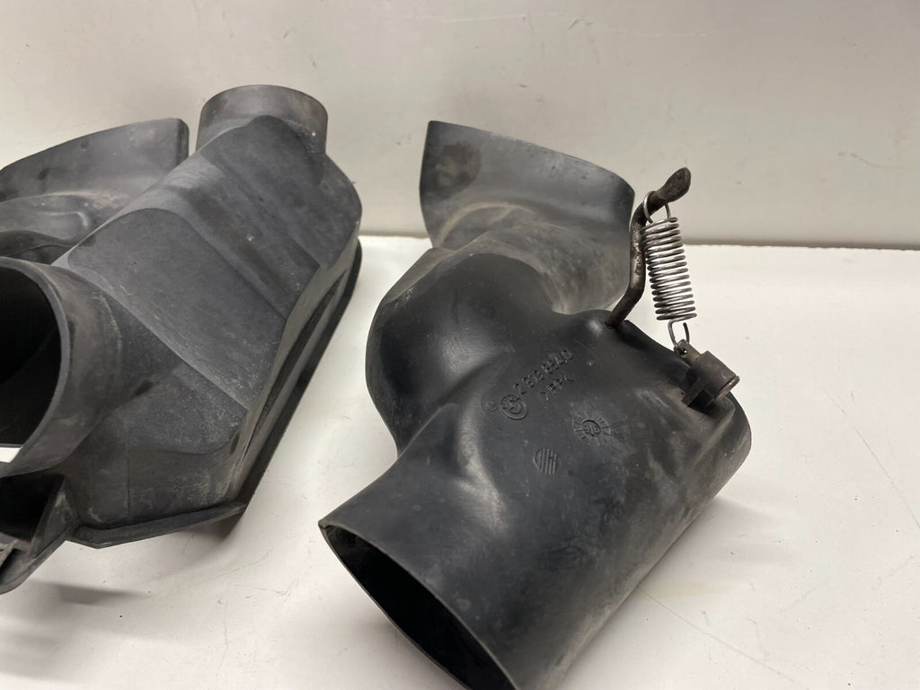 Air Ducts BMW R1100RT 1998
