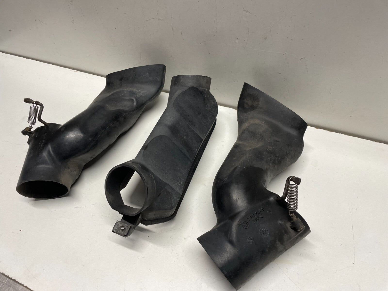 Air Ducts BMW R1100RT 1998