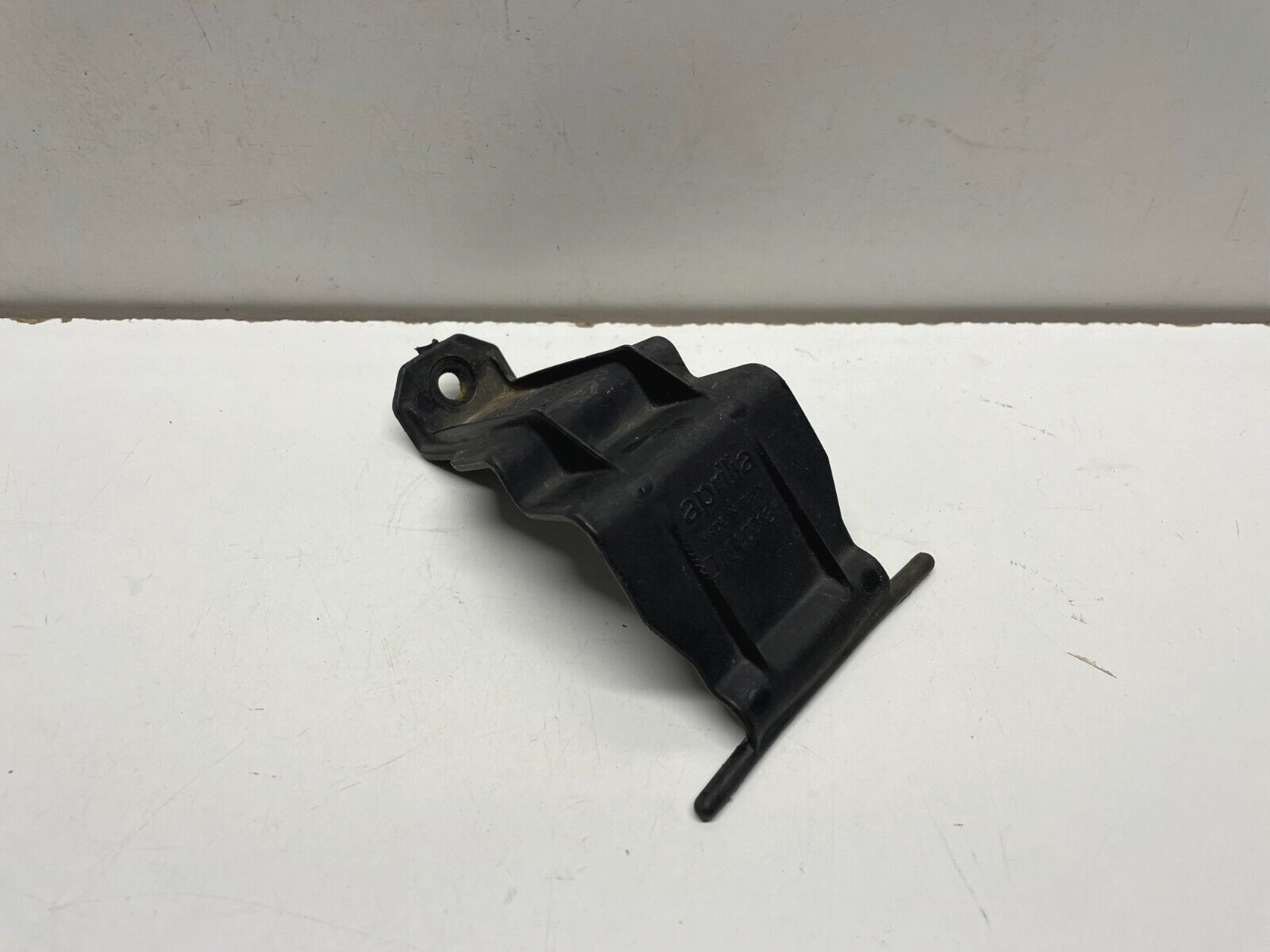 Battery Cover Holder Aprilia Caponord ETV 1000 2003