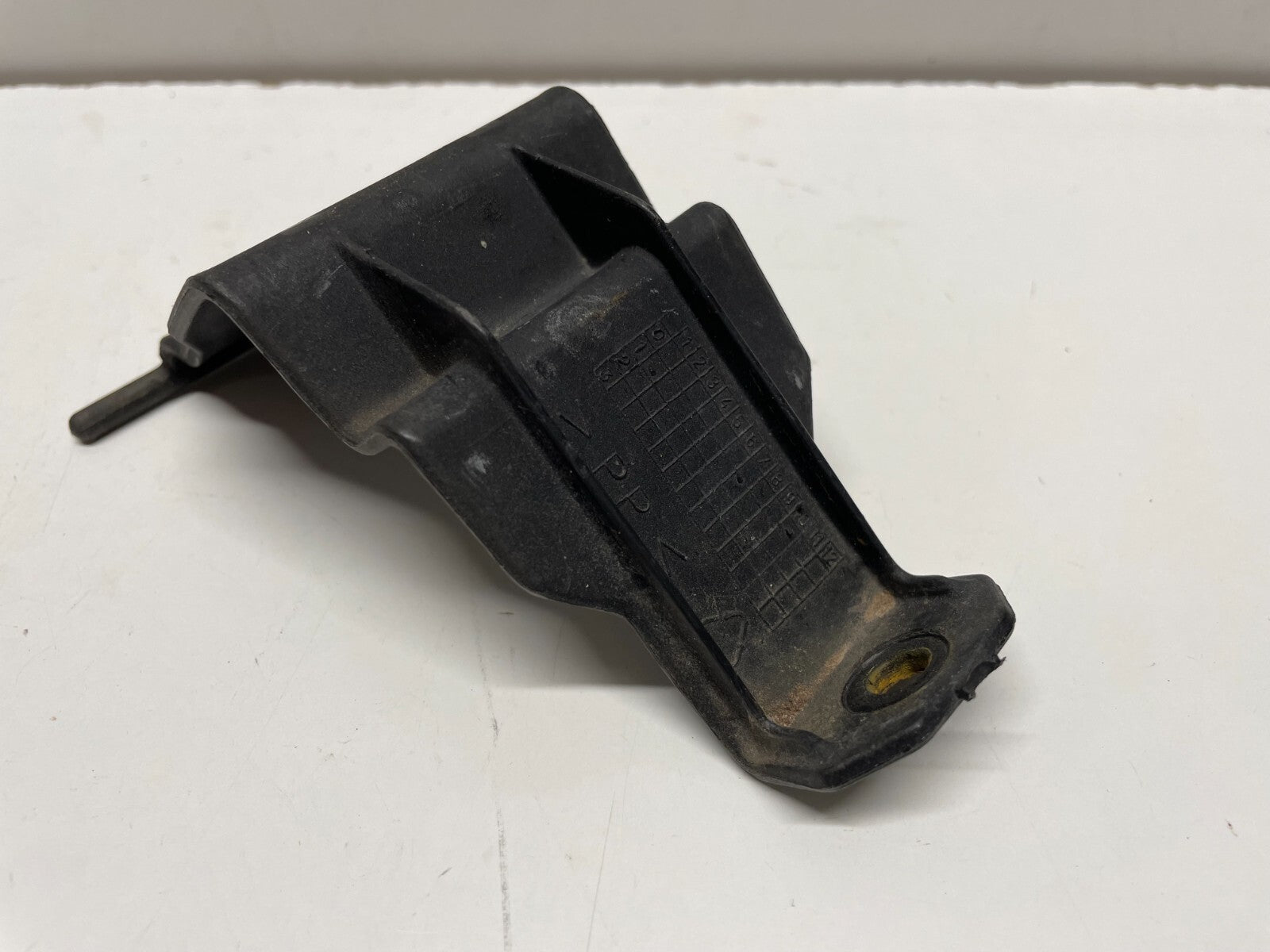 Battery Cover Holder Aprilia Caponord ETV 1000 2003