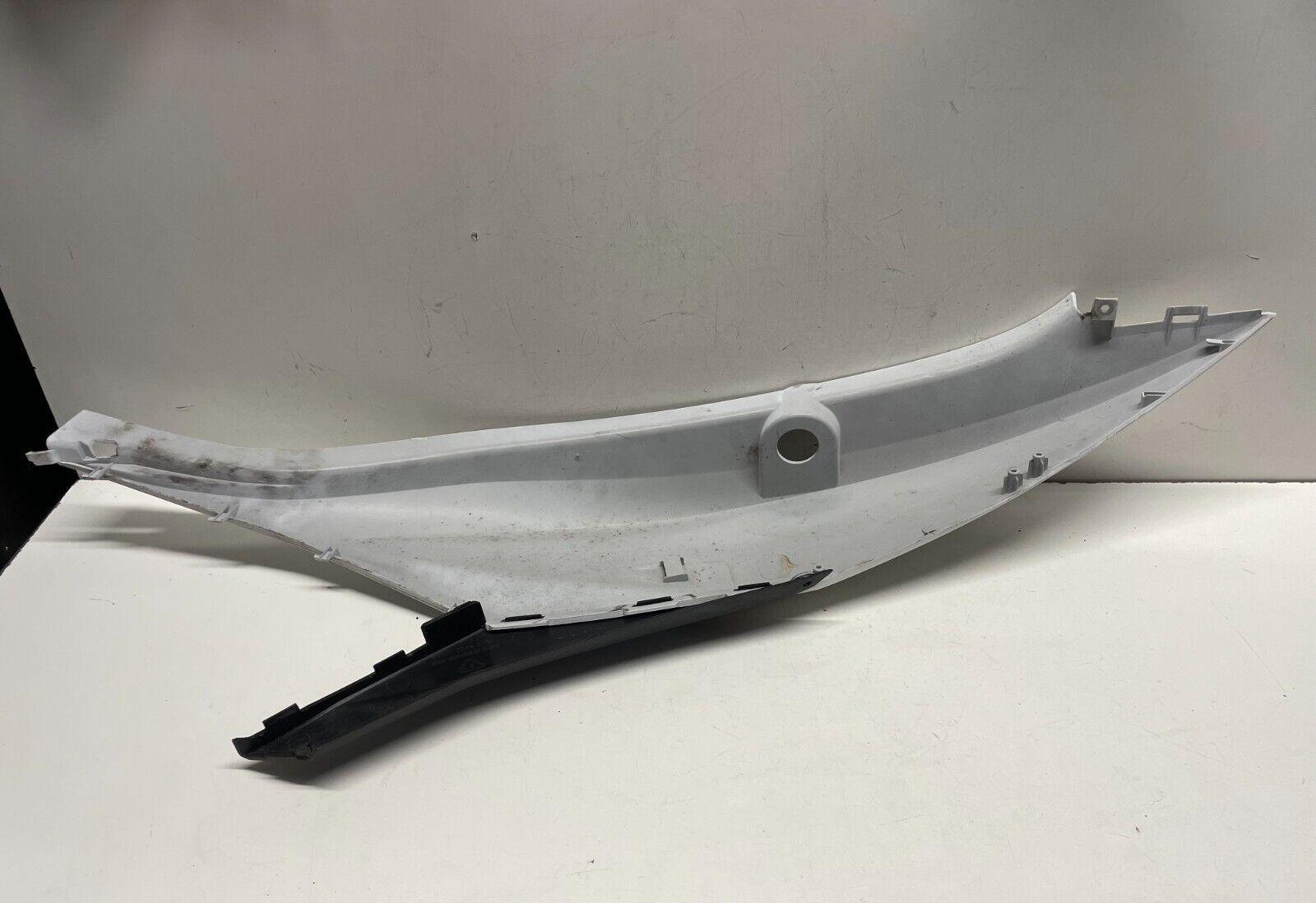 Rear Right Side Fairing Cover Kawasaki J300 SC300 2013 - 2015