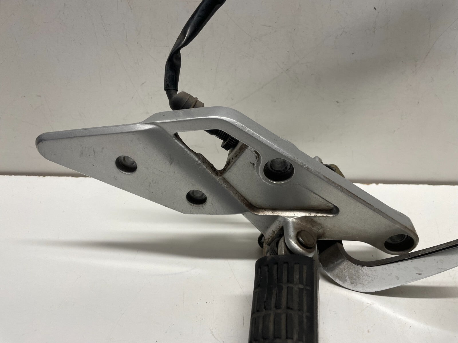 Right Foot Peg Assembly Honda CB1300 2003