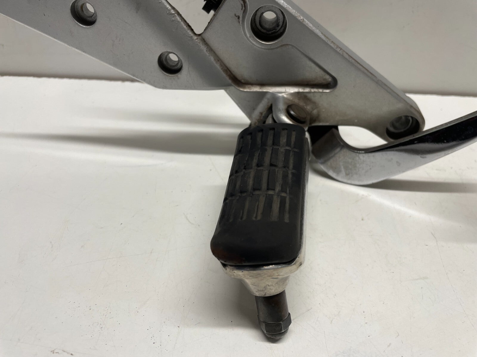 Right Foot Peg Assembly Honda CB1300 2003