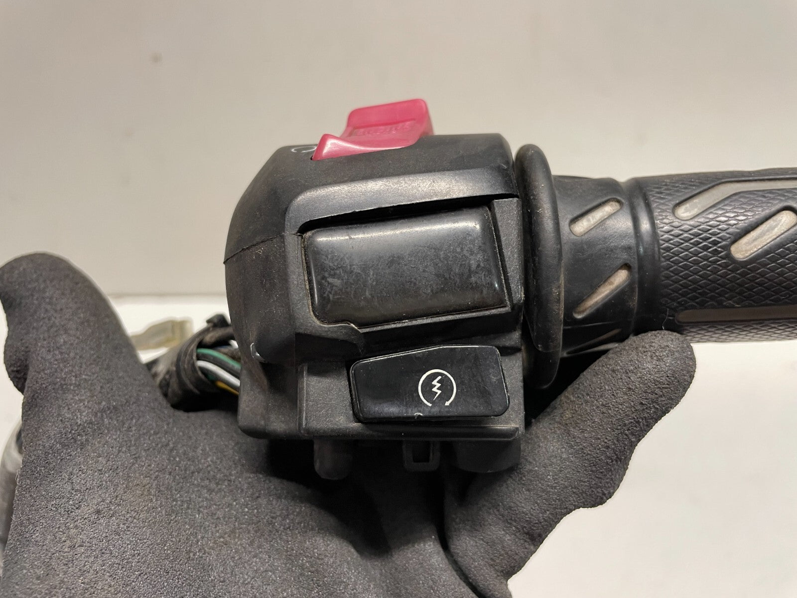 Right Hand Switchgear Kawasaki J300 SC300 2013 - 2015