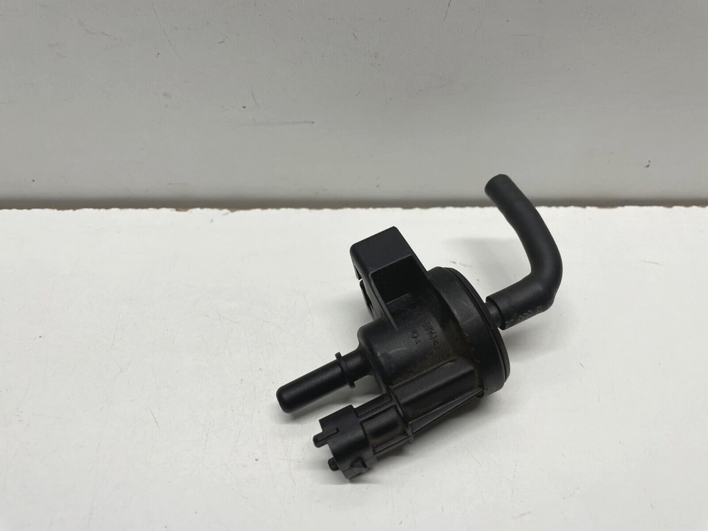 Fuel Tank Breather Valve KTM 1290 Superduke GT 2016