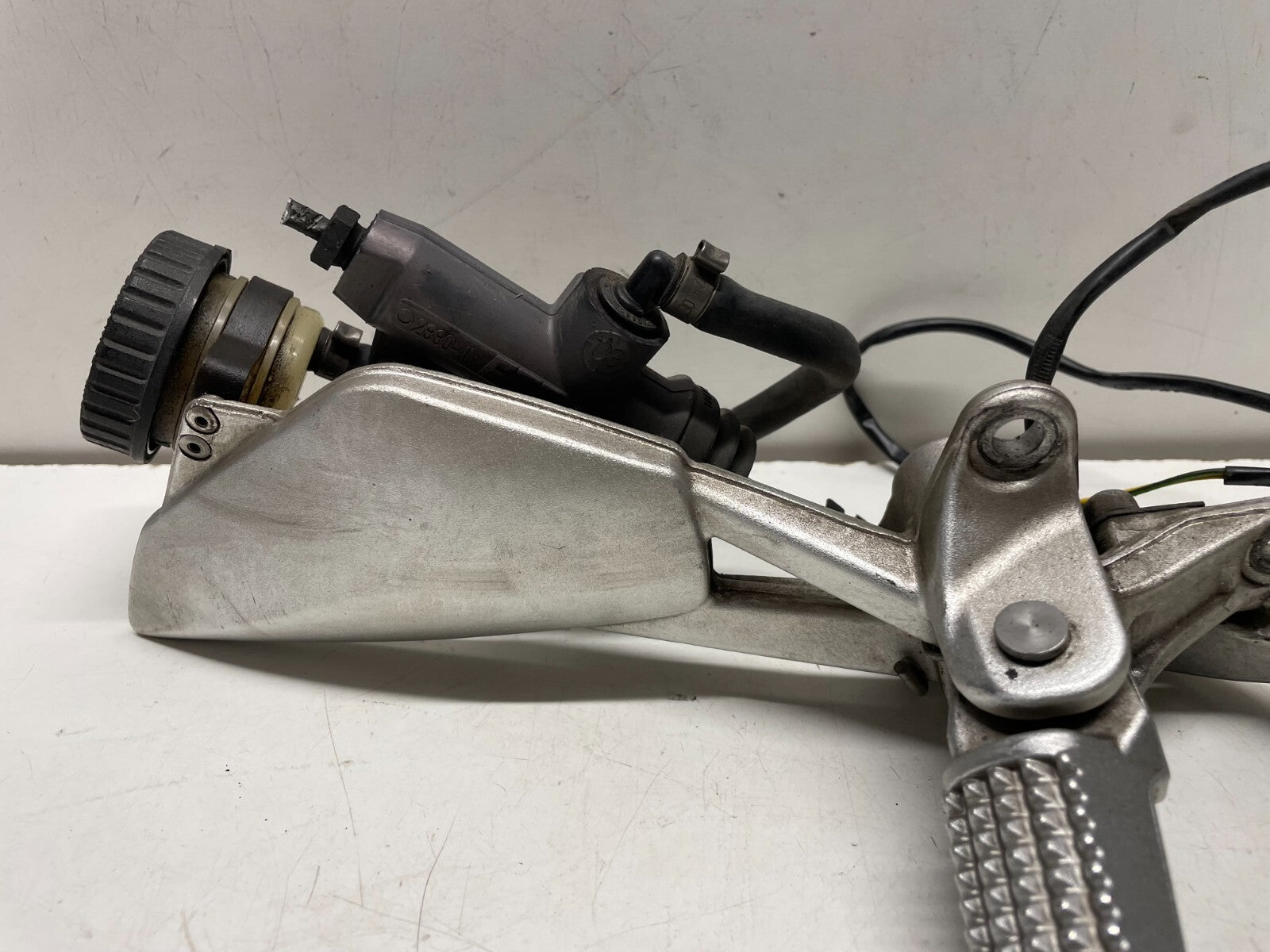 Right Foot Assembly Brake Master Cylinder BMW K1200S 2006 - 2008