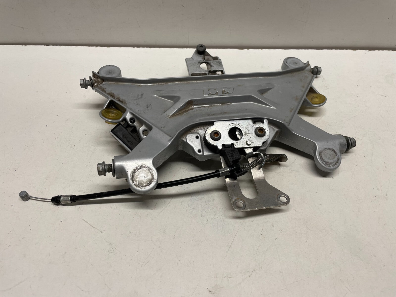 Seat Lock Brace Bracket & Sensor KTM 1290 Superduke GT 2016