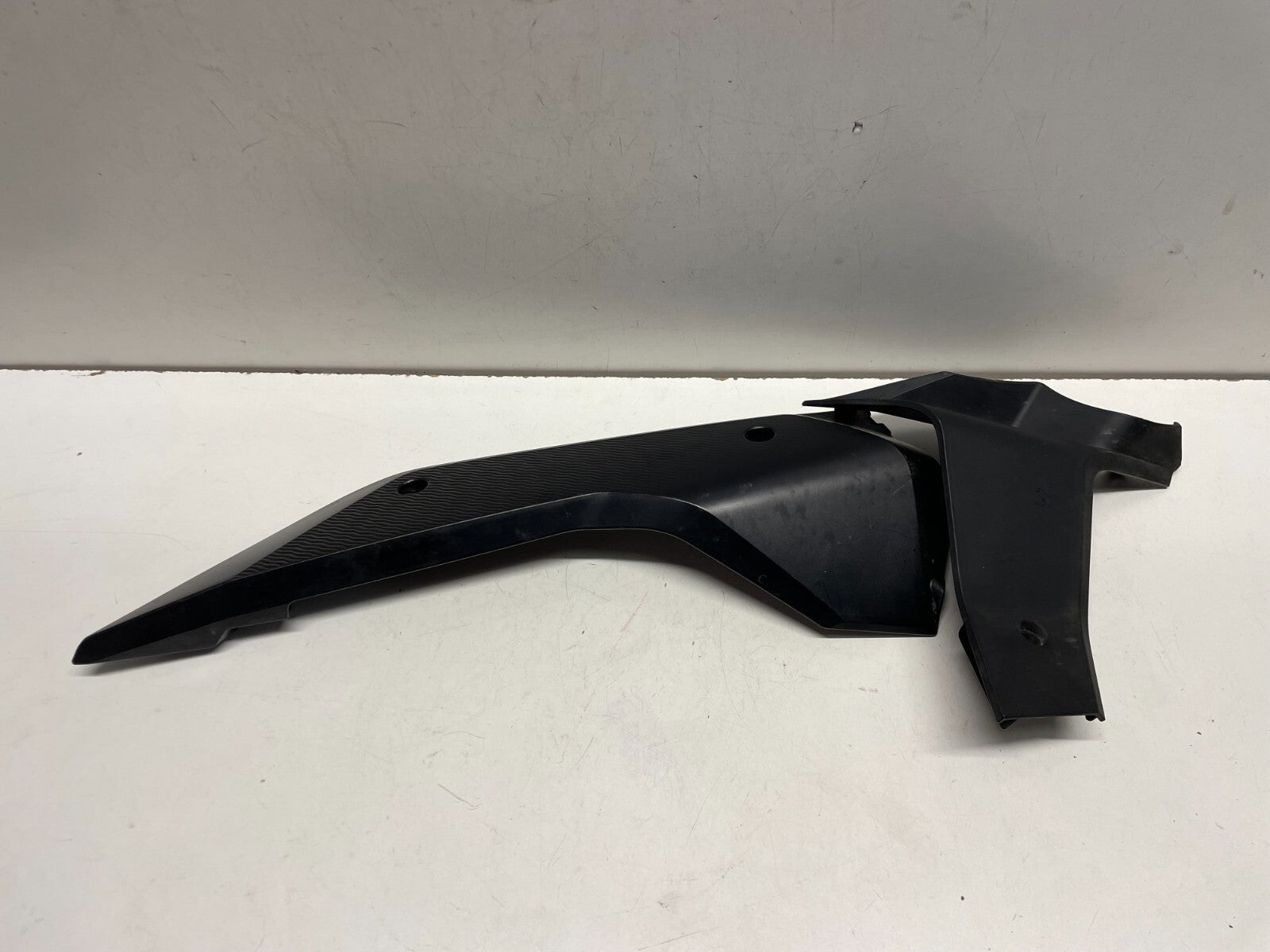 Lower Right Tank Cover Infill KTM 1290 Superduke GT 2016