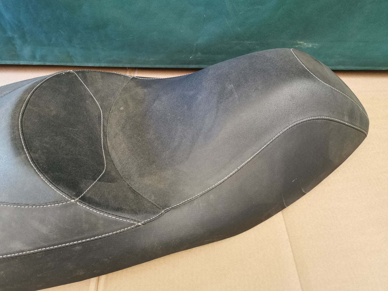 Seat Saddle Kawasaki J300 SC300 2013 - 2015