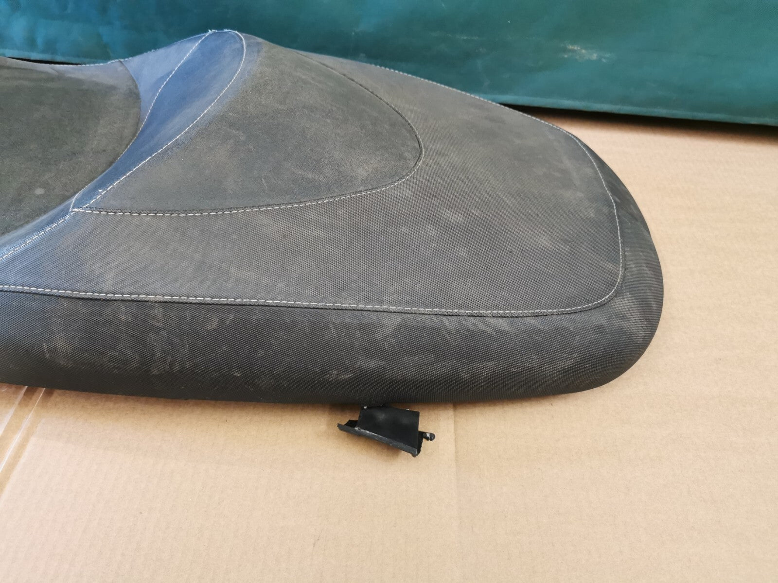 Seat Saddle Kawasaki J300 SC300 2013 - 2015