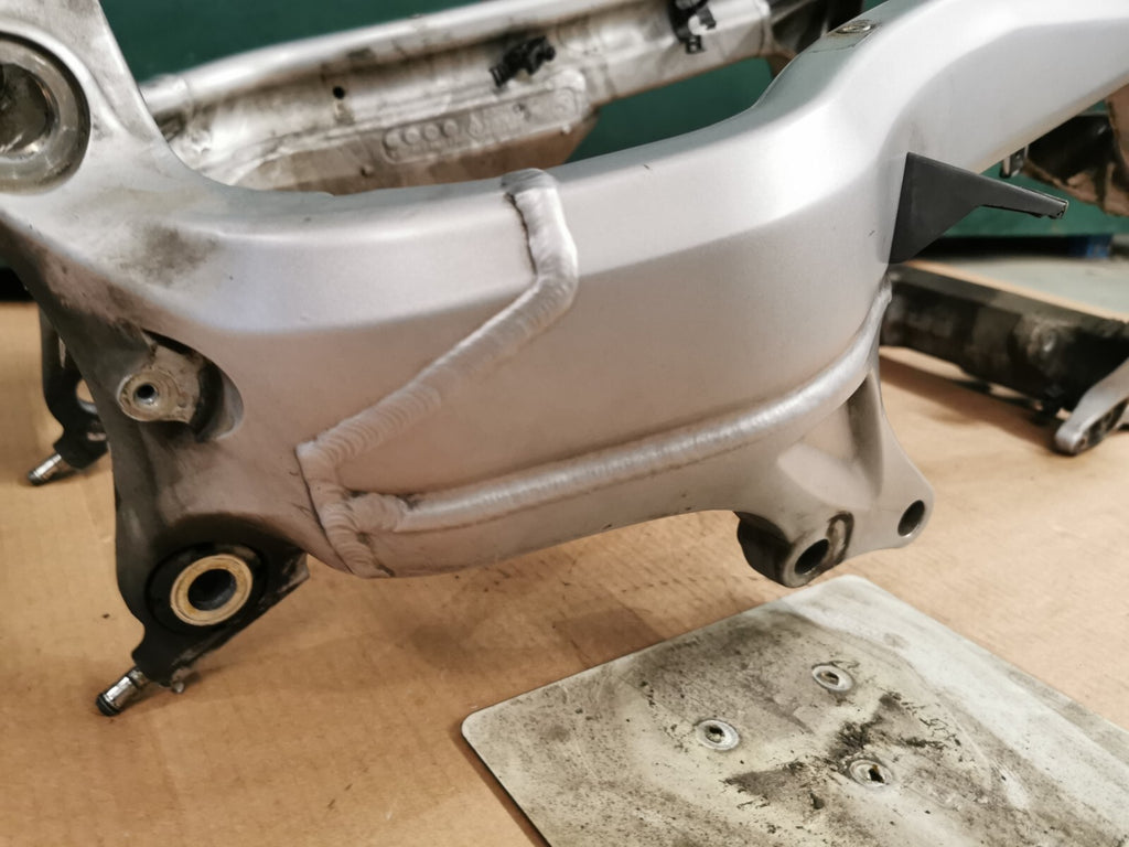 Main Frame Chassis + V5 BMW K1200S  2004 - 2008 HPI Clear