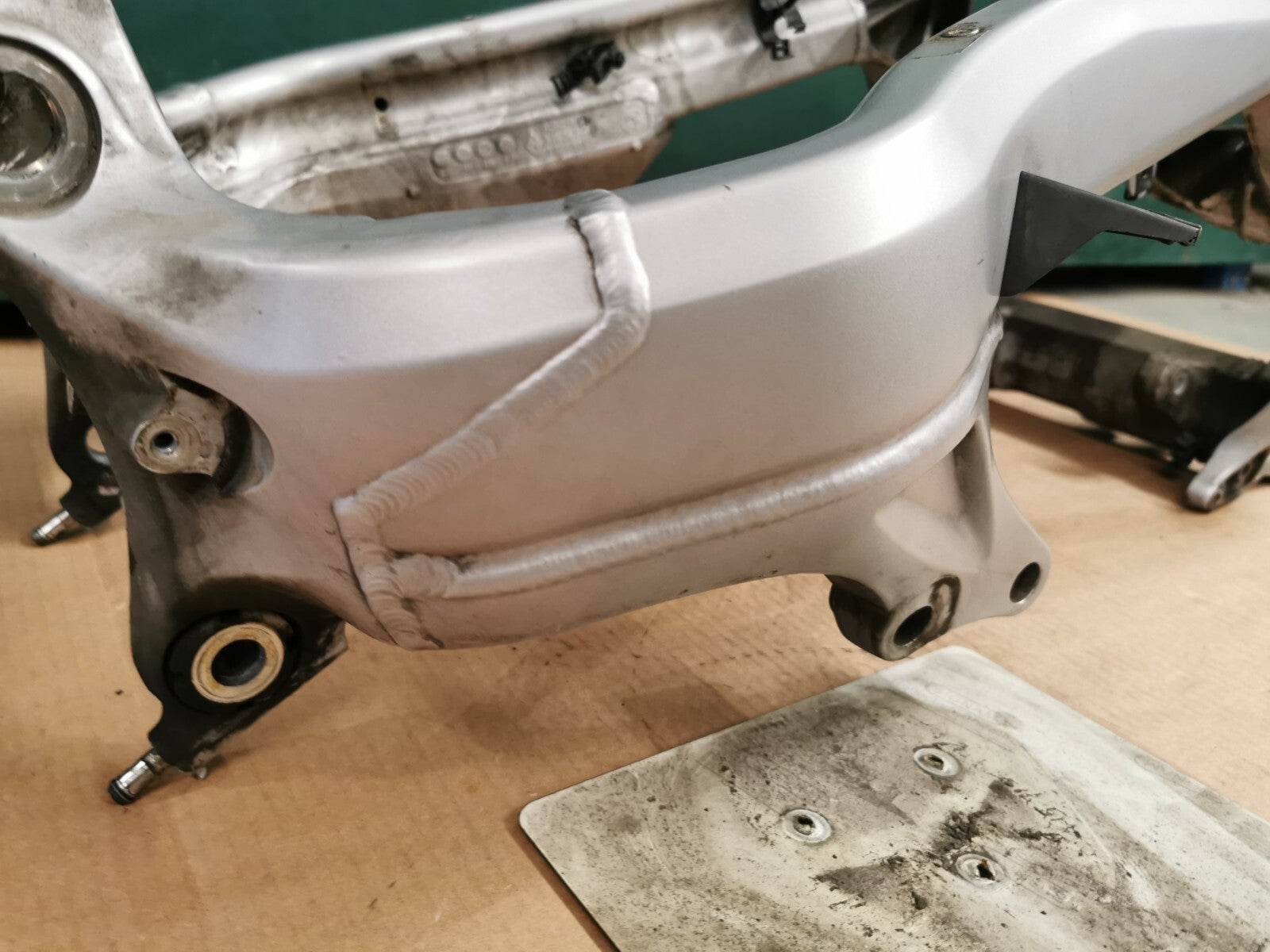 Main Frame Chassis + V5 BMW K1200S  2004 - 2008 HPI Clear
