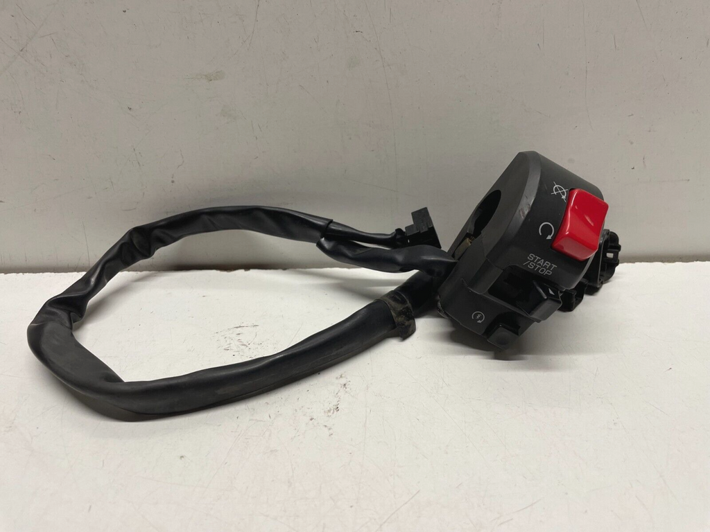 Right Hand Switchgear Kawasaki ZX6R 636 Ninja C1H 2005 - 2006
