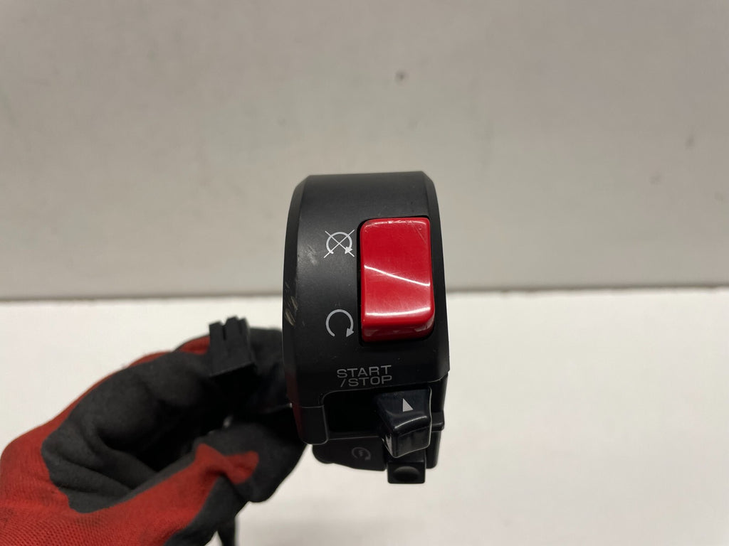 Right Hand Switchgear Kawasaki ZX6R 636 Ninja C1H 2005 - 2006