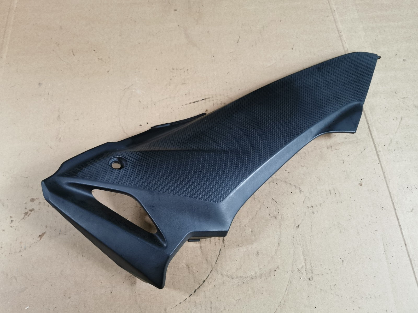 Right Side Tank Fairing Panel Honda CBR 600 FA 2011 - 2013