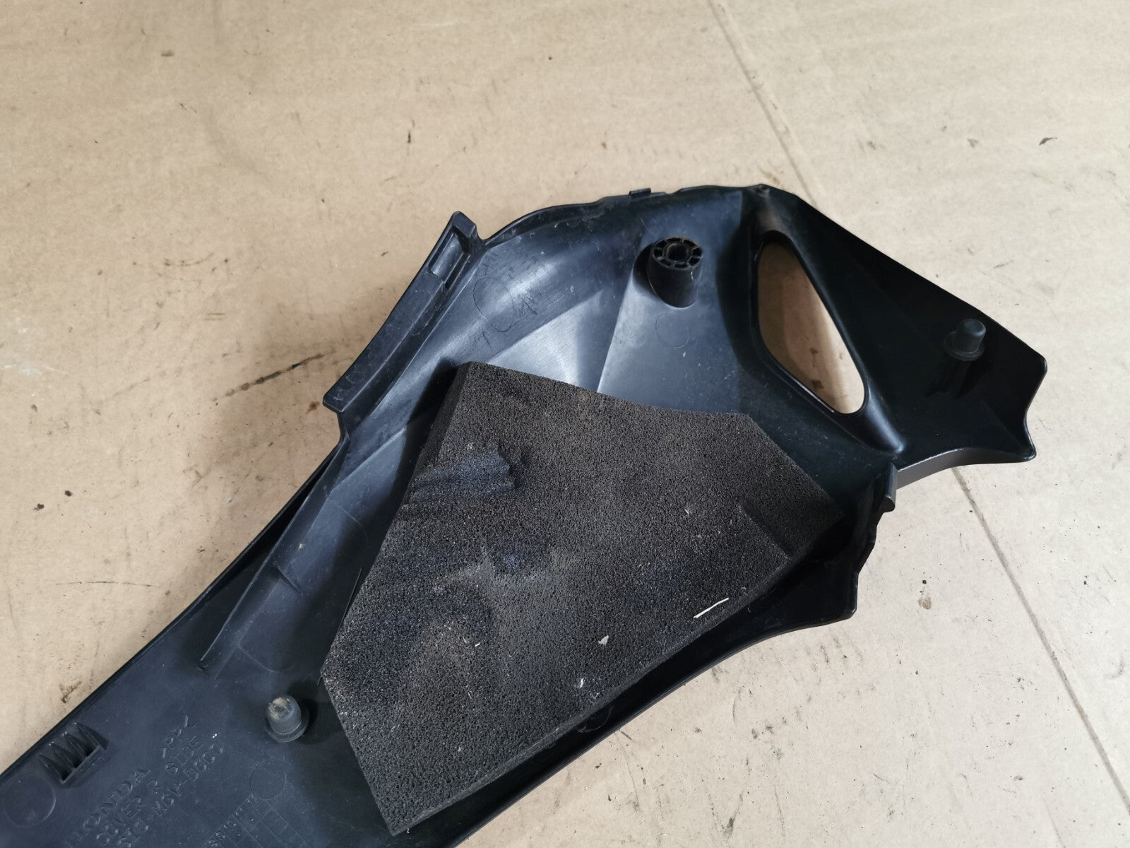 Right Side Tank Fairing Panel Honda CBR 600 FA 2011 - 2013