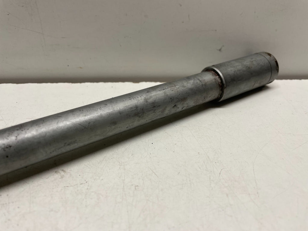 Front Wheel Spindle Honda XL 1000 V Varadero 2000 (1999 - 2003)
