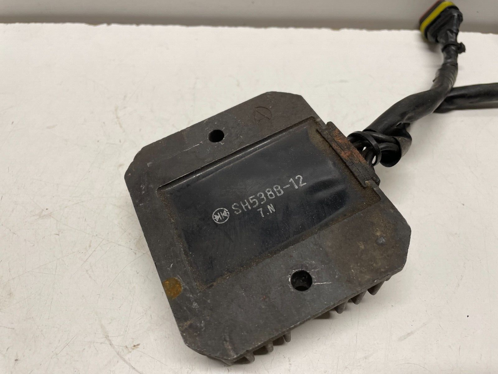 Voltage Regulator Rectifier Honda Shadow VT 600 1992 - 2002