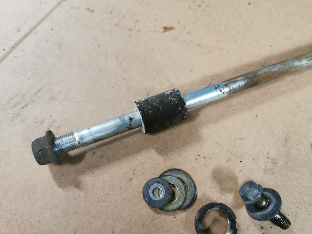 Engine Bolts Honda XL 1000 V Varadero 2000 (1999 - 2003)