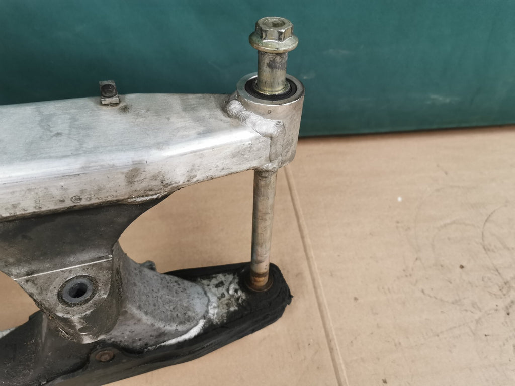 Rear Swingarm + Axles Honda XL 1000 V Varadero 2000 (1999 - 2003)