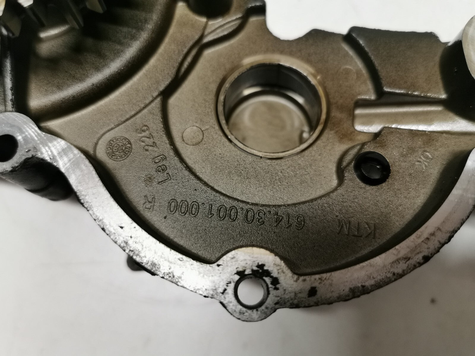 Clutch Cover + Water Pump KTM 1290 Superduke GT 2016