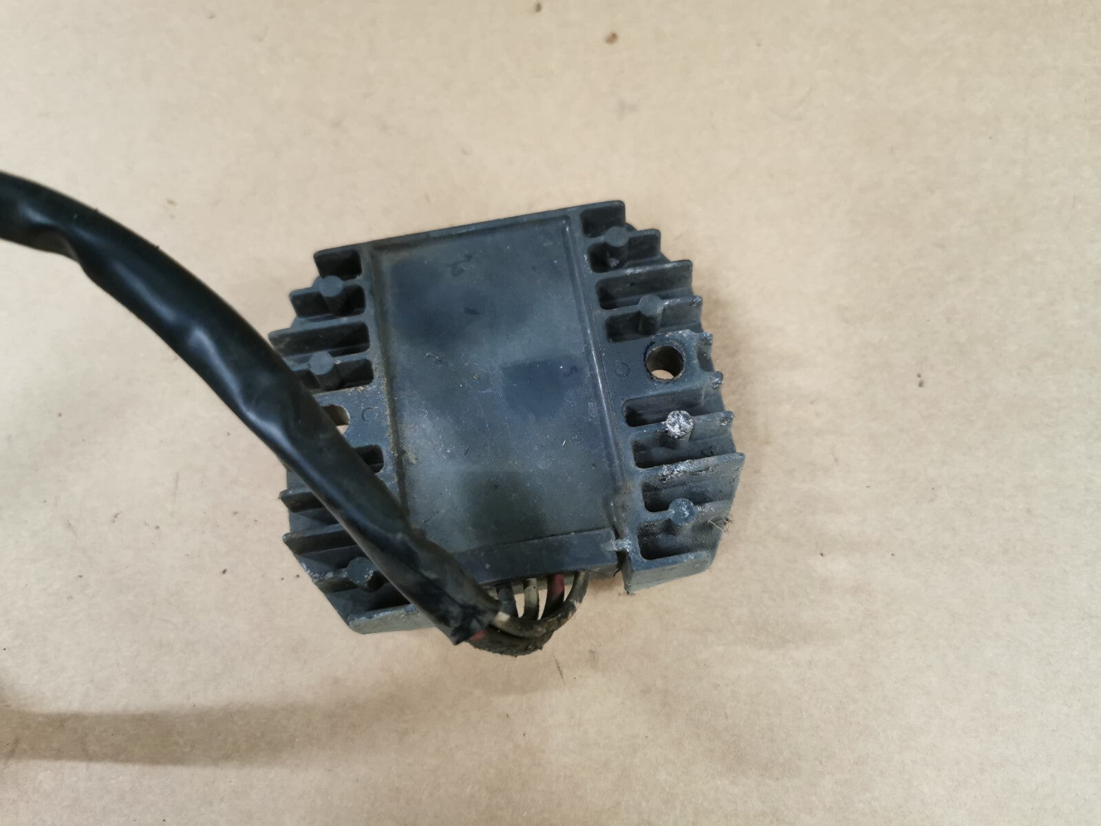 Voltage Regulator Yamaha FZS 600 Fazer 2002 - 2003