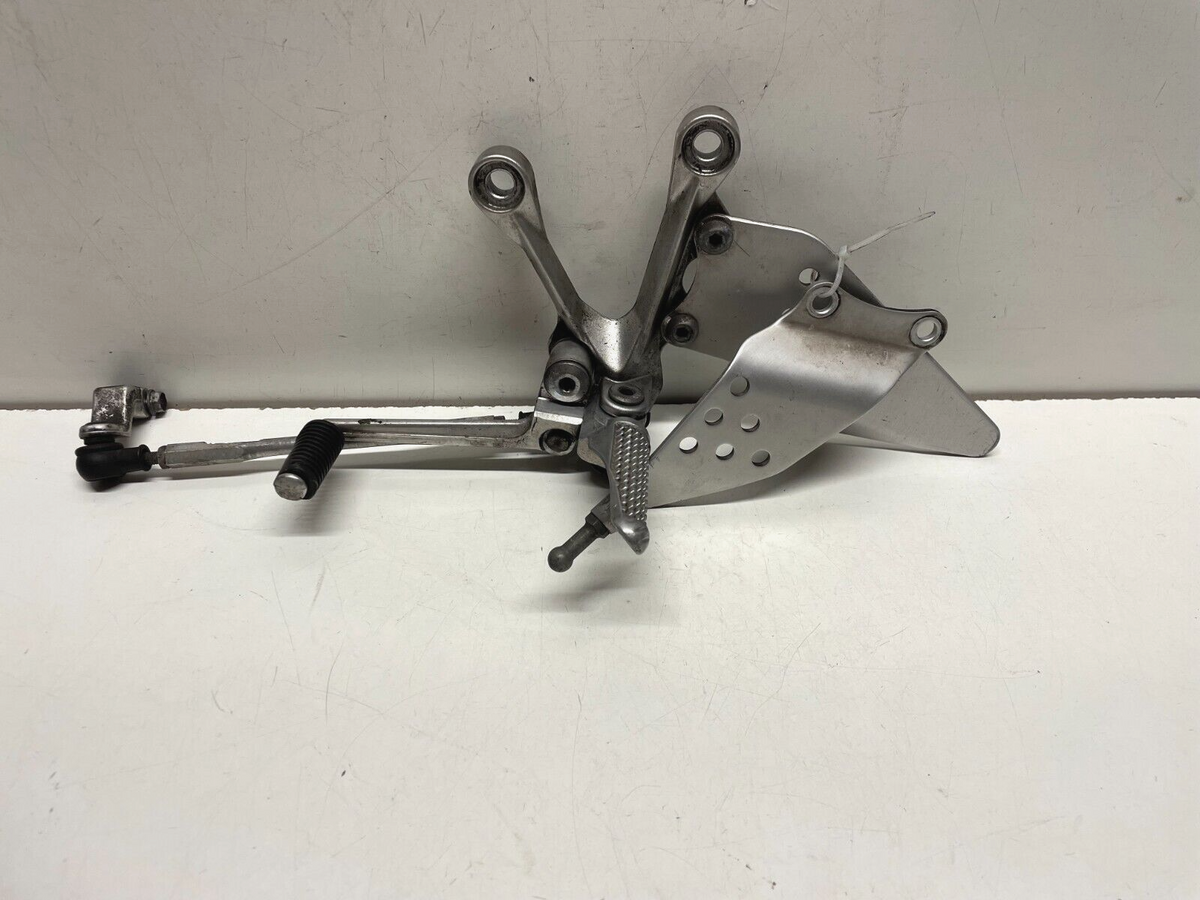 Front Left Foot Assembly Kawasaki ZX6R 636 Ninja C1H 2005 - 2006