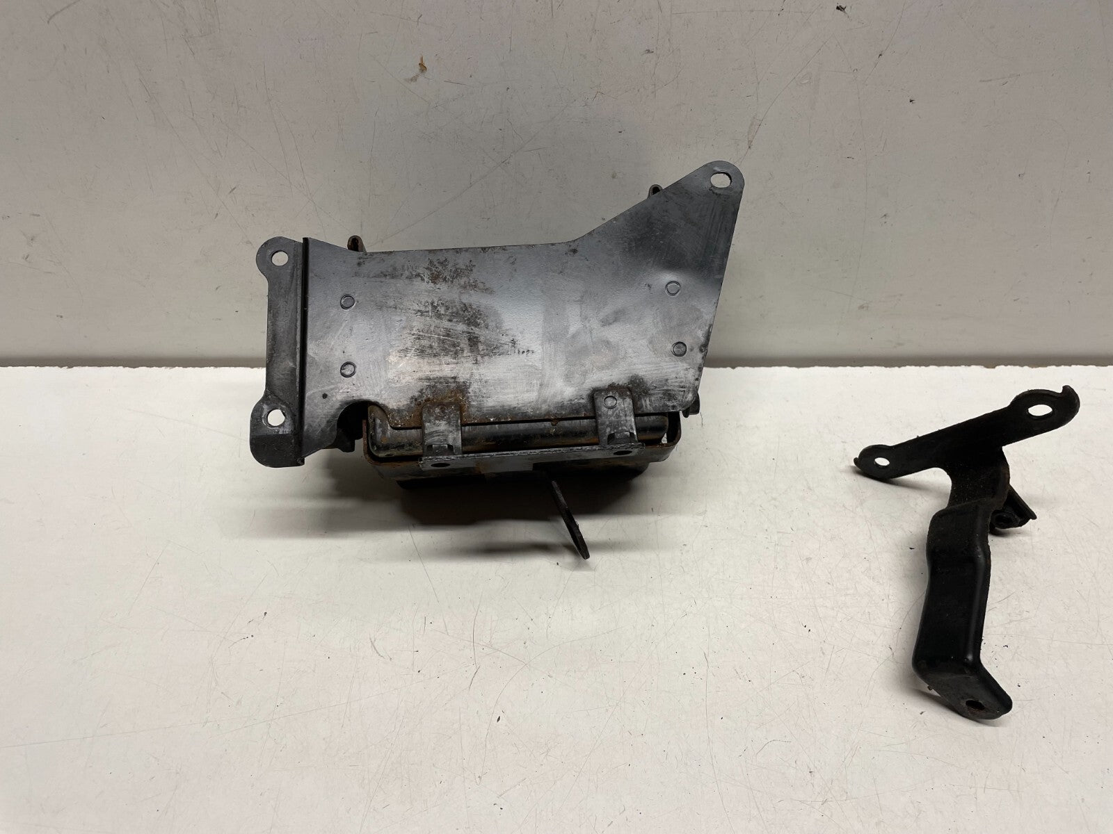 Battery Tray Holder Honda CA125 Rebel 1995 - 1999