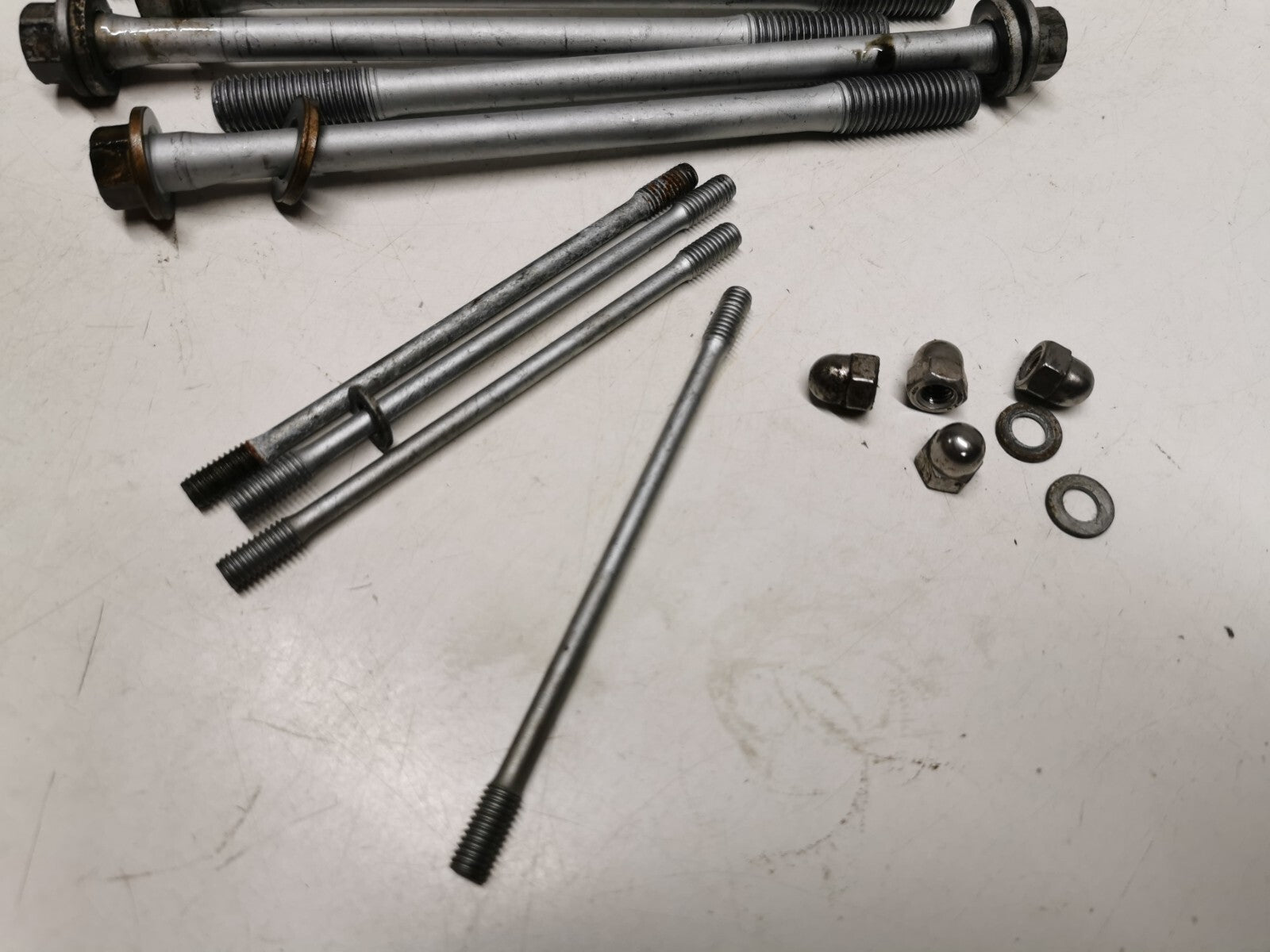 Cylinder Head Bolts KTM 1290 Superduke GT 2016