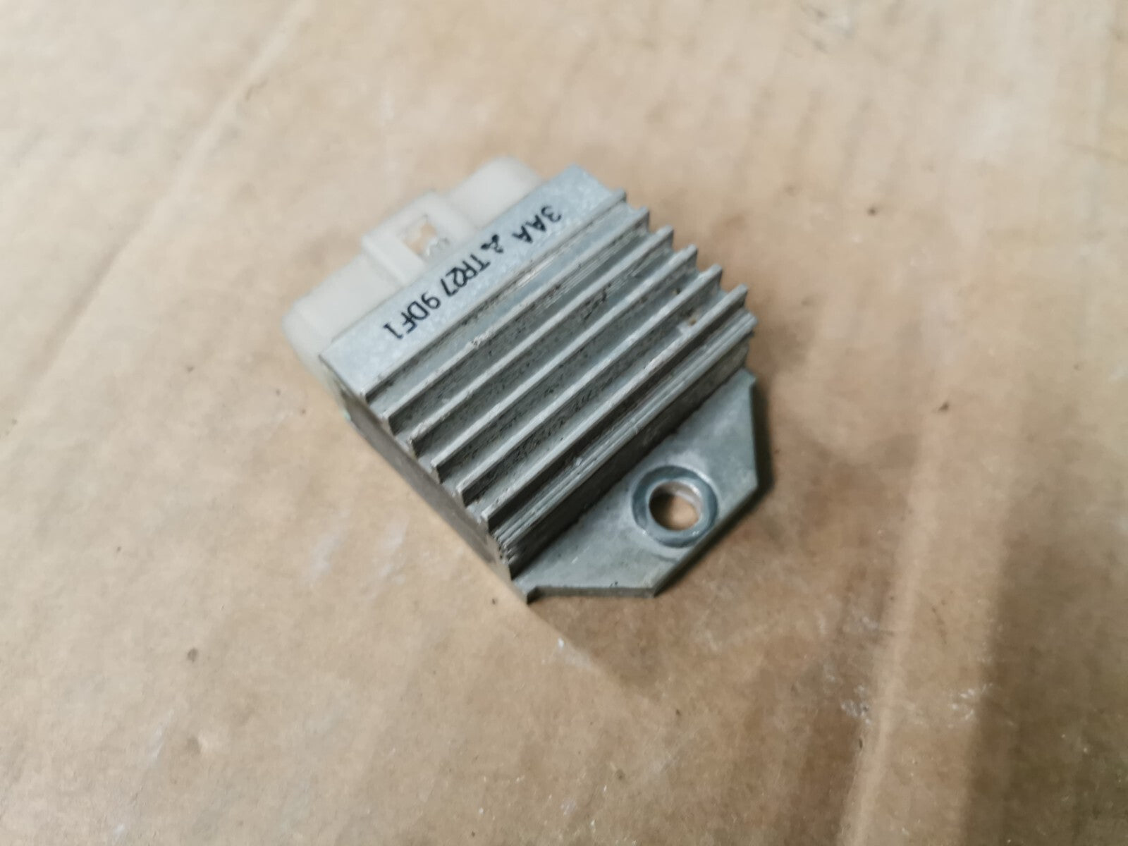 Genuine Voltage Regulator Yamaha BW'S 50 CW50T 1990 - 1992