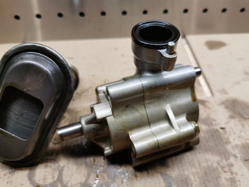 Oil Pump Honda XL 1000 V Varadero 2000 (1999 - 2003)