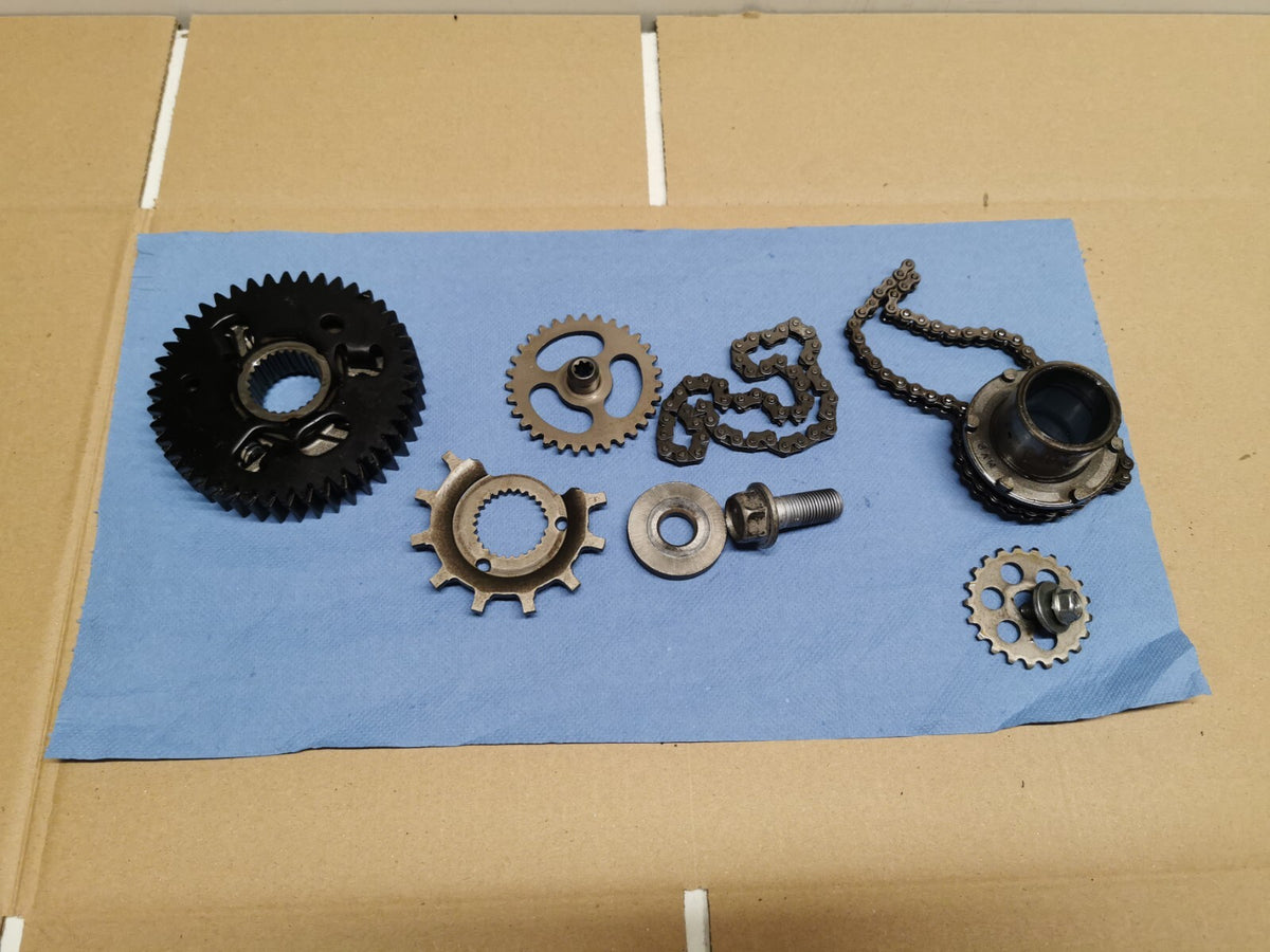 Engine Oil Pump Drive Gears Honda XL 1000 V Varadero 2000 (1999 - 2003)