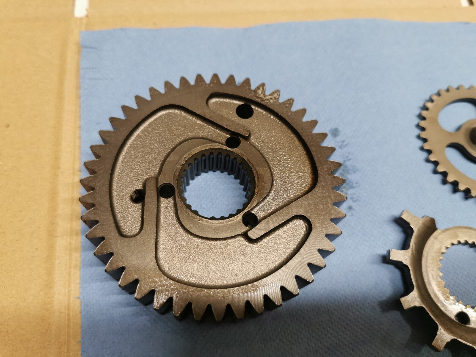Engine Oil Pump Drive Gears Honda XL 1000 V Varadero 2000 (1999 - 2003)