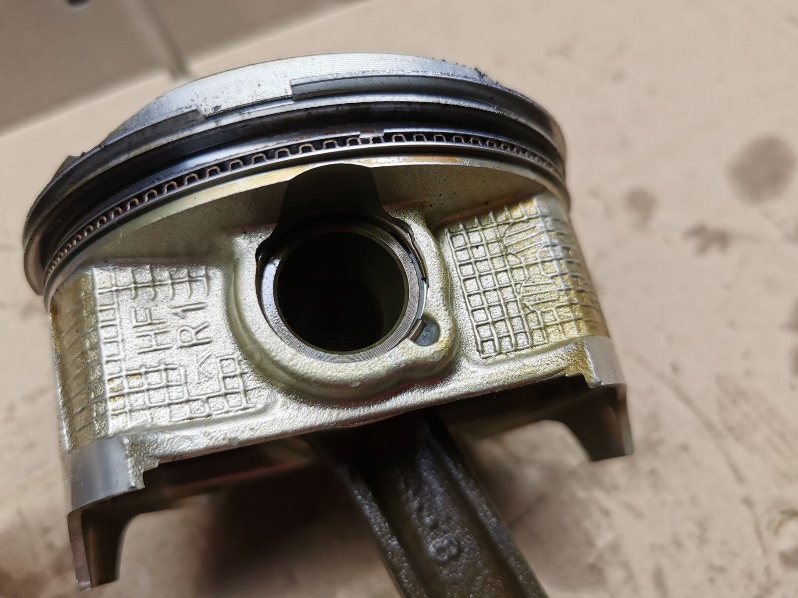 2x Conrod Connecting Rod + Piston Honda XL 1000 V Varadero 2000 (1999 - 2003)