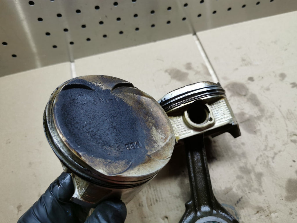 2x Conrod Connecting Rod + Piston Honda XL 1000 V Varadero 2000 (1999 - 2003)