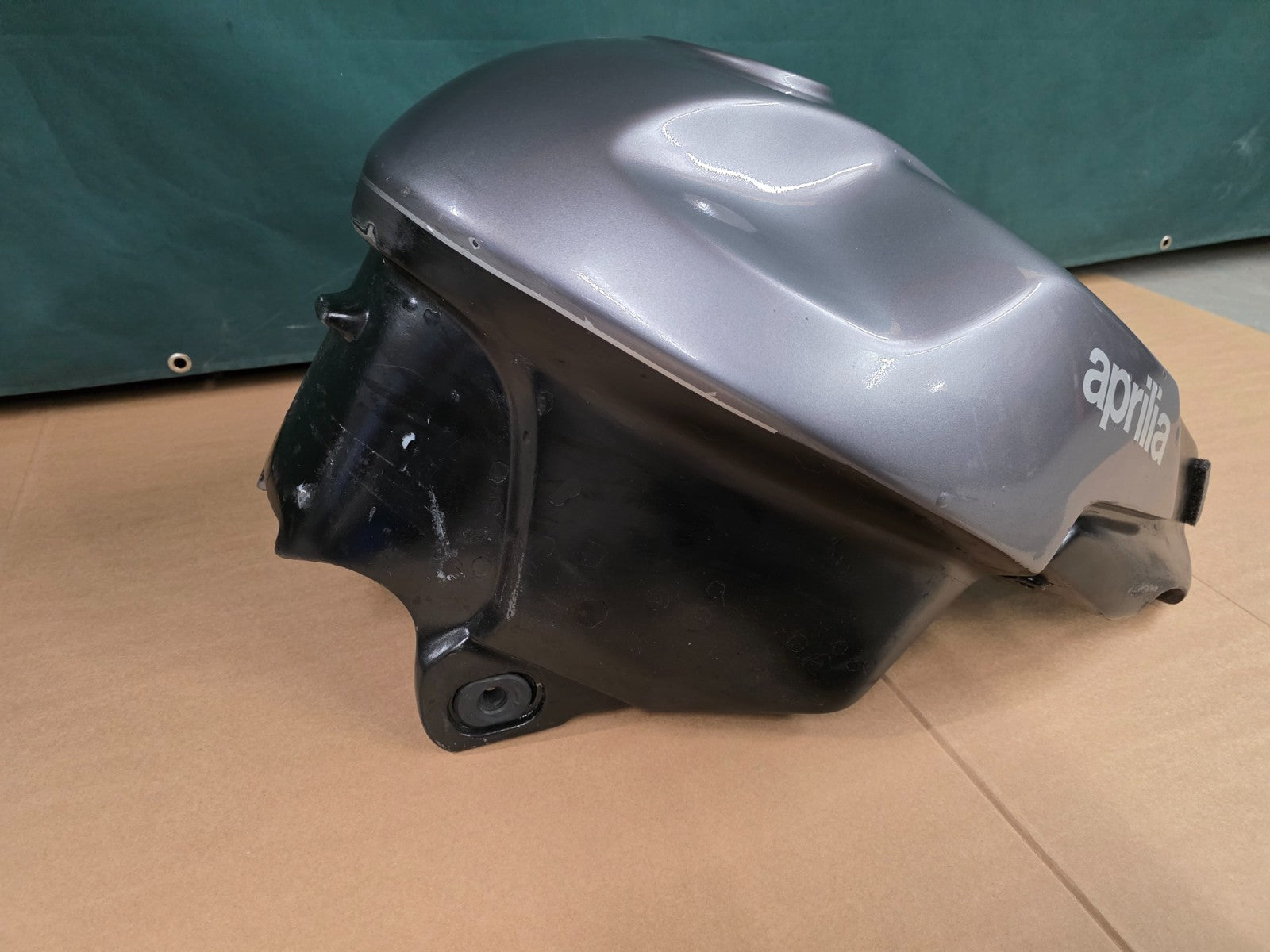 2001 - 2007 Aprilia Caponord ETV 1000 Fuel Tank