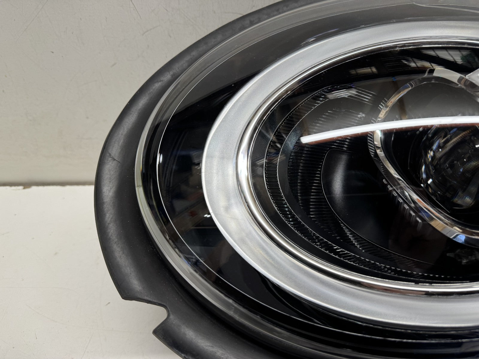 BMW MINI MK3 F55 F56 F57 LCI LED HEADLIGHT PASSENGER LEFT SIDE 90169275Z004