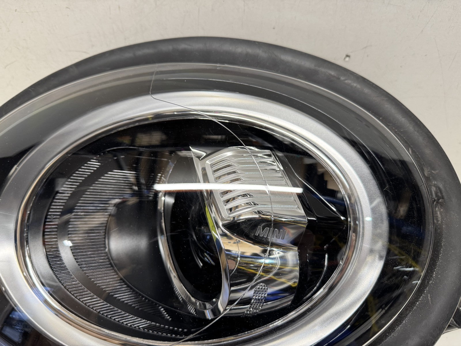 BMW MINI MK3 F55 F56 F57 LCI LED HEADLIGHT PASSENGER LEFT SIDE 90169275Z004