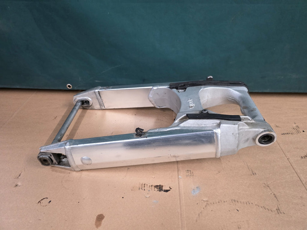 2001 - 2007 Aprilia Caponord ETV 1000 Rear Swing Arm