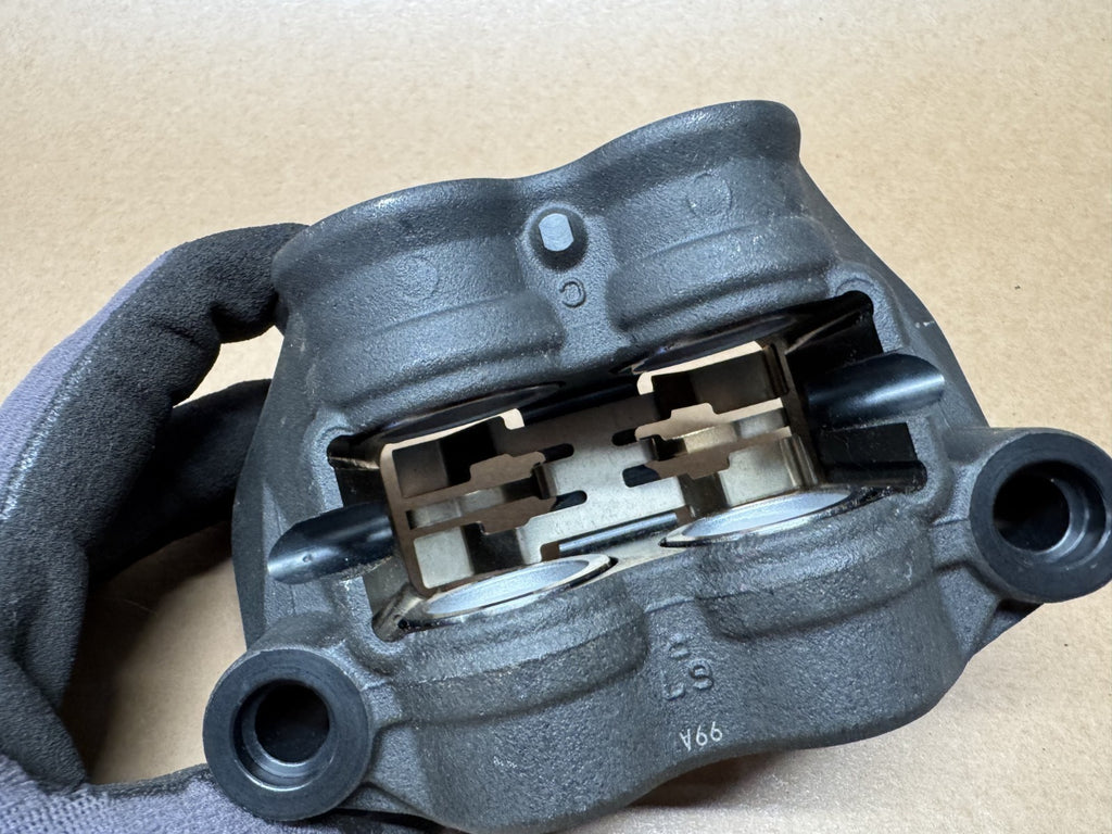 Honda CBR1000RR Fireblade SC77 2017 Front Right Brake Caliper NEW