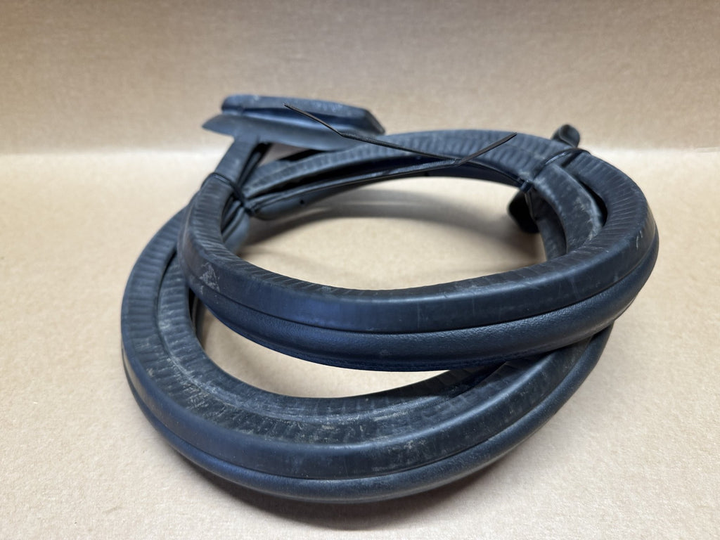 Genuine Ford Transit Mk8 Rear Door Centre Weatherstrip Seal BK31V42265BM